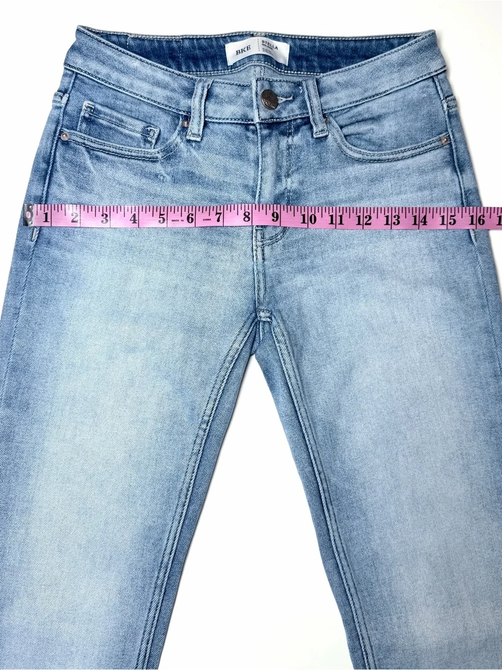 BKE Women’s Stella Mid Rise Slim Fit Straight Leg Jeans Size- 25 X 30
